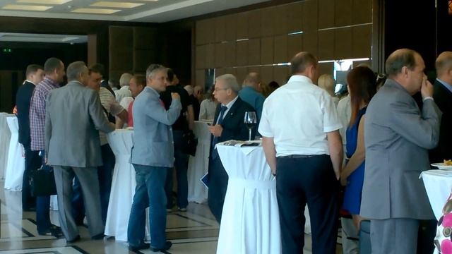 Засідання Антикризової ради громадських організацій України - фуршет смотреть онлайн