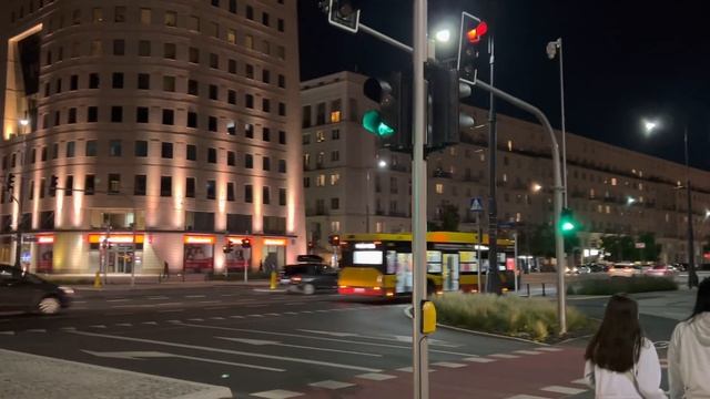 Warsaw. Poland / Grób Nieznanego Żołnierza w Warszawie смотреть онлайн