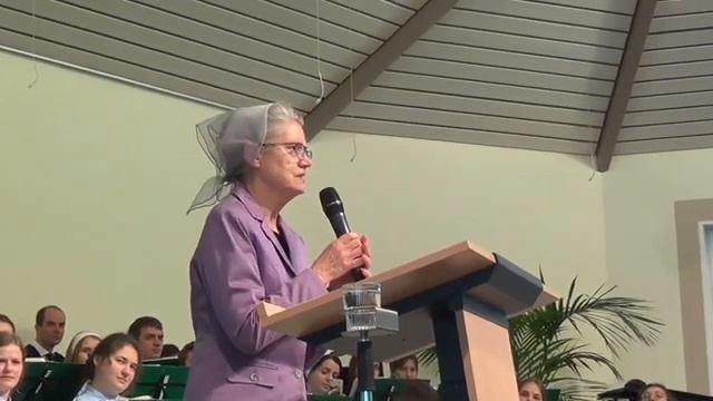 «О молитва!», Автор песни поэтесса Анна Вельк смотреть онлайн