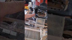 Врезка замка в межкомнатную дверь при помощи фрезера и шаблона от Masterprof.by Мастерпроф