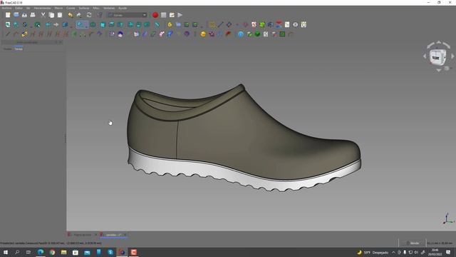 Zapato diseñado con Freecad смотреть онлайн