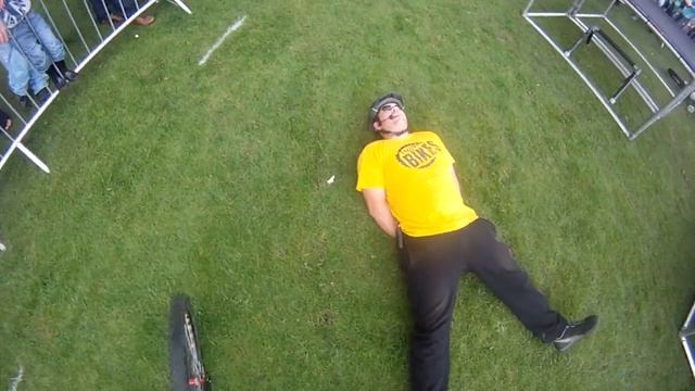 ThinkBikes - Through The Eyes of a Stranger смотреть онлайн