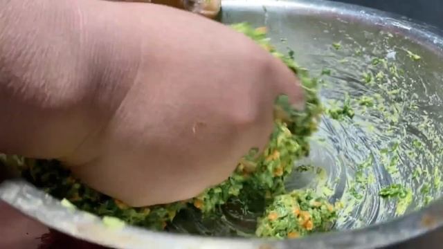 補藥一堆，不如香菜一把，88歲奶奶教我這樣吃，越嚼越香，收藏了【留意美食】#補藥 #香菜 смотреть онлайн