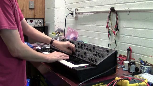 Gary LaRacco's Yamaha CS-15 restoration (By Synthpro) смотреть онлайн