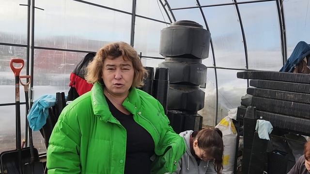 Садоводство только для оптимистов. С 8 марта!!! смотреть онлайн