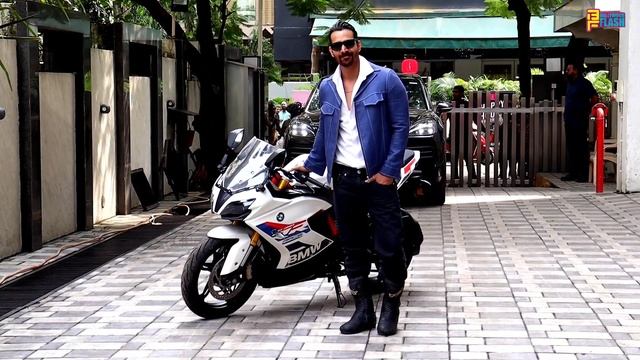 Tara Vs Bilal Film Promotion With Harshvardhan Rane, Sonia Rathee & John Abraham смотреть онлайн