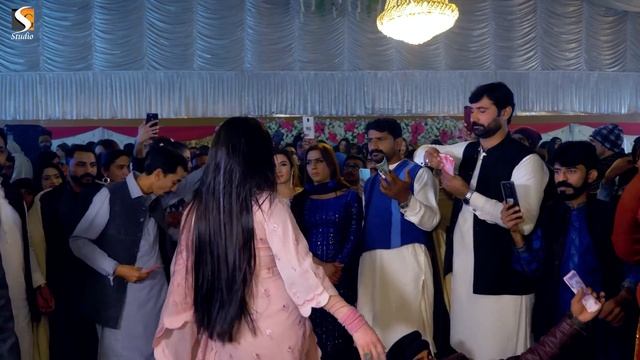 Pari Paro | Latest Dance 2020 | #SGStudio смотреть онлайн