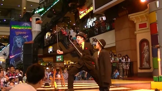 Tak | Juggling show | Dubai number 1 entertainment booking agency | 33 Music Group | Scott Sorensen смотреть онлайн
