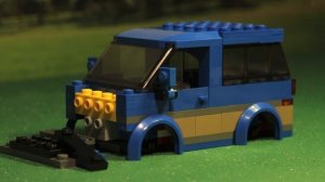 LEGO City 60117 - Van & Caravan (2016) - Stop Motion Build