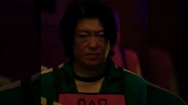 эту дораму знает почти весь мир ☮️ игра в кальмара 🦑#shorts #2022 #дорама #dorama смотреть онлайн