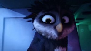 Трио в перьях