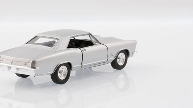 1965 Buick Riviera Gran Sport skala 1:34 (39) srebrny смотреть онлайн