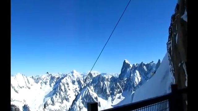 Aiguille du Midi.mov Февраль,2011 г. смотреть онлайн