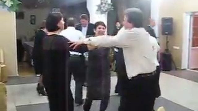 batuta moldoveneasca смотреть онлайн