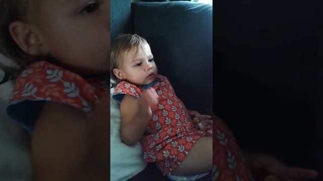 Pyjama aan en dan naar bed смотреть онлайн