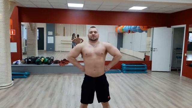 Позирую 2017 на массе ( жирный еще ) смотреть онлайн