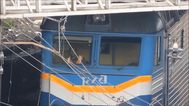 Электровоз ЧС7 21. Выезд из депо и смена кабины смотреть онлайн