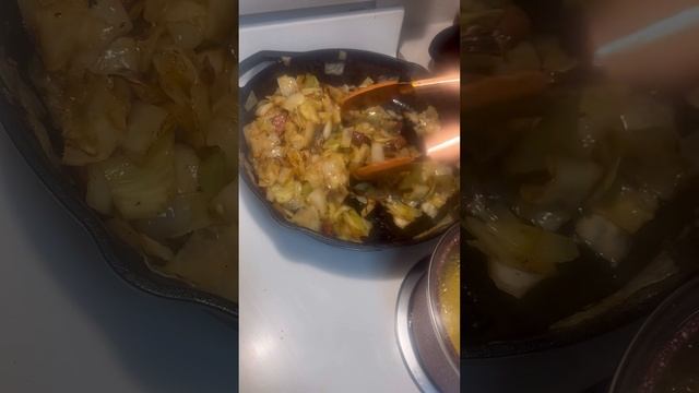 ‼️ new video up now pork spare ribs, cabbage, and rice‼️ check it out #likeandsubscribe #cooking смотреть онлайн