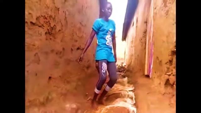 Harsh Stars Dancers UG (Mbale Kids) dancing Shekere -shaddy D Atta Boy смотреть онлайн