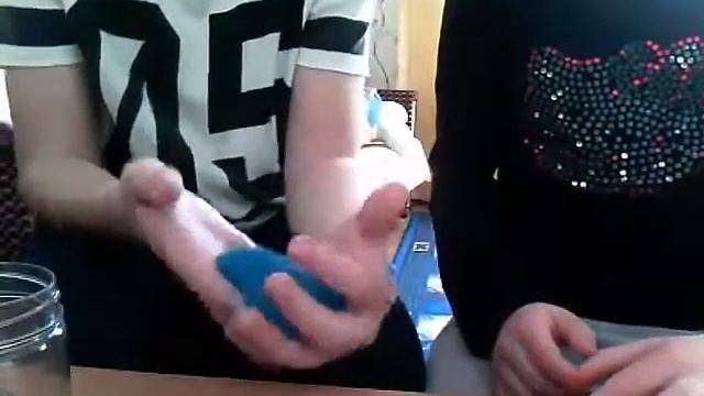 Как кормить лизуна? смотреть онлайн