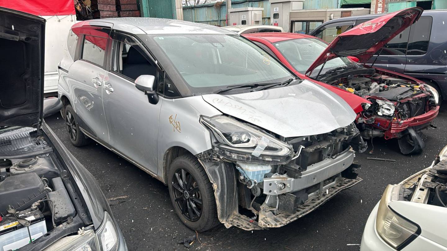 SY780 TOYOTA SIENTA NCP175-7001479 1NZ-FE CVT 4WD