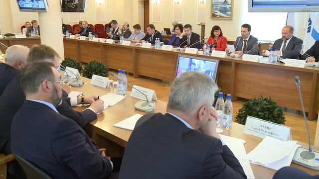 Совещание в САФУ под председательством Григория Трубникова смотреть онлайн