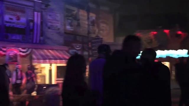 12 HOURS AT UNIVERSAL STUDIOS... (EDIT) 10.30.16 смотреть онлайн