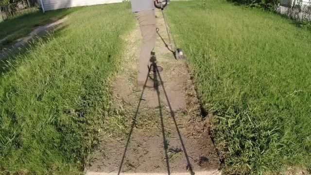Homeowner STUNNED at How WIDE the Sidewalks Are (Part 1) - FREE OVERGROWN Lawn Mowing and Edging смотреть онлайн