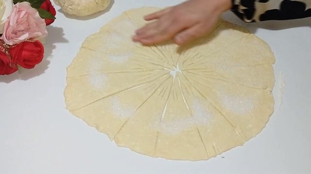 Мутаки из творожного теста👌 Отличный вкус только с тремя основными продуктами.Все просят рецепт. смотреть онлайн