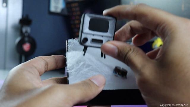 THUMBY AND TINY TV 2 REVIEW | WORLD'S SMALLEST GAMEBOY | MICRO HANDHELD | TINY CIRCUITS смотреть онлайн