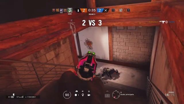 Clip dimenticate nell'hard disk di Gio w/ Team Helix [RAINBOW SIX SIEGE] смотреть онлайн