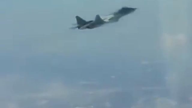 ПАК ФА : видео второго полета (PAK FA, T-50) смотреть онлайн