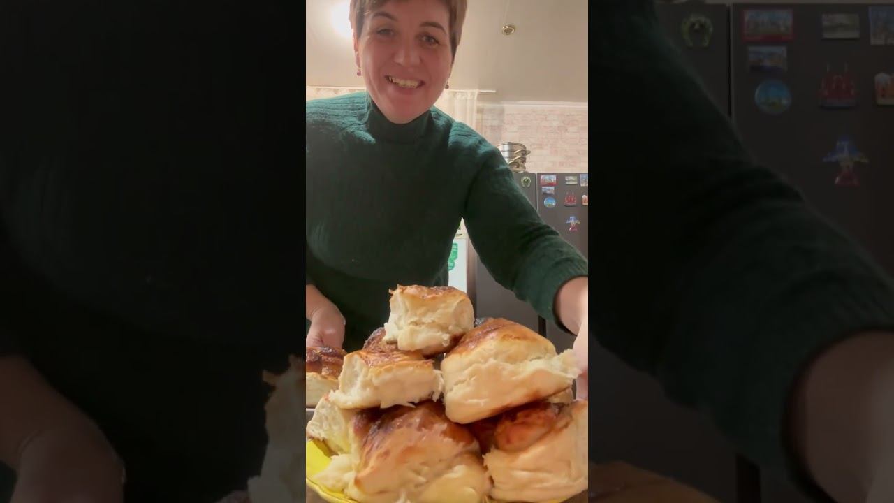 Своим булочек напекла с сахаром смотреть онлайн