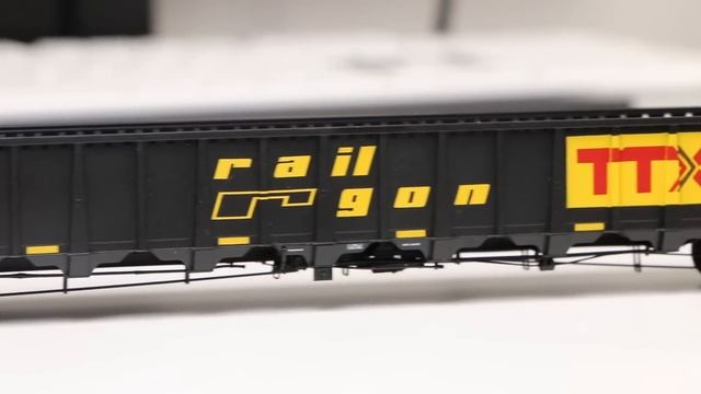 Athearn CSX AC4400CW HO Scale Unboxing смотреть онлайн