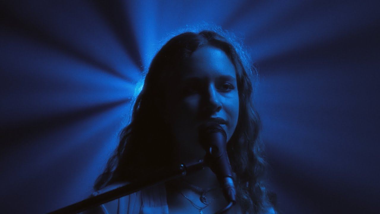 VIDEOGAMES #7 KIRA KABIROVA & EVA - BRKN (MADISON RYANN WARD COVER)