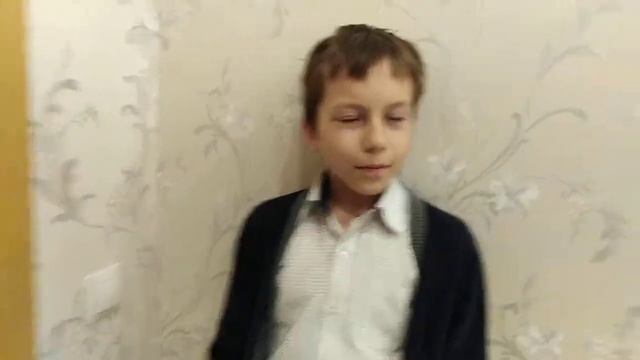 Говорю о 2-х моментах когда я увидел собак (не хотел снимать этот ролик если что) смотреть онлайн