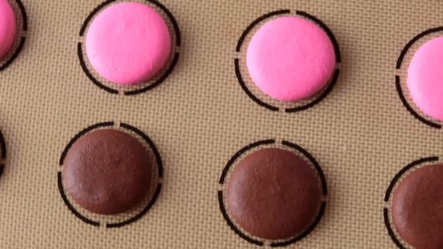 [HD] I TRIED IT: NEAPOLITAN FRENCH MACARONS - TRYING SWEET FLAVOR CO. FLAVOR CONCENTRATES смотреть онлайн
