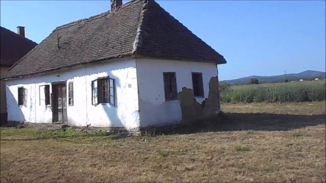 Napuštena kuća od nepečene cigle Mačvanski Prnjavor, Šabac XIX vek. Abandoned house Serbia. смотреть онлайн