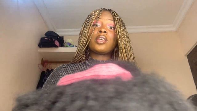 1 minute ASMR lice check and scratching смотреть онлайн