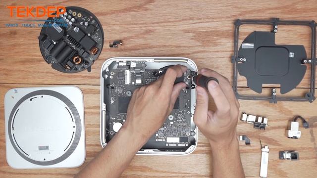M1 Max Mac Studio Assembly! See How it All Comes Together. смотреть онлайн