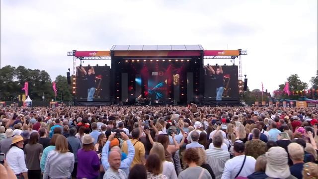 Simply Red - Fairground (Radio 2 in the Park 2023) смотреть онлайн
