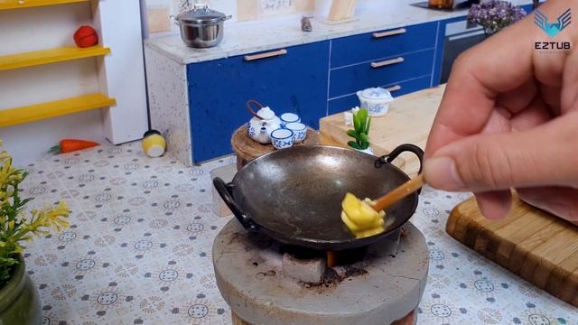 Tasty Miniature Butter Fried Pork Chops with Garlic Mushroom Sauce | Easy Mushroom Pork Tenderloin смотреть онлайн