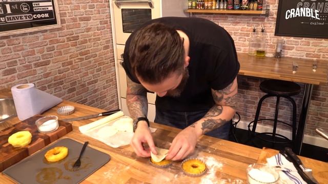 Recipe | Pineapple Tarte Tatin смотреть онлайн