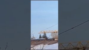 беспилотники атаковали сразу три российских НПЗ: в Рязани в Кстово и Киришах (Ленинградская область