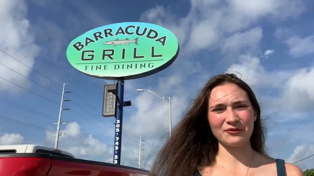 TV88 Touring the Keys at Barracuda Grill in Marathon, Florida смотреть онлайн