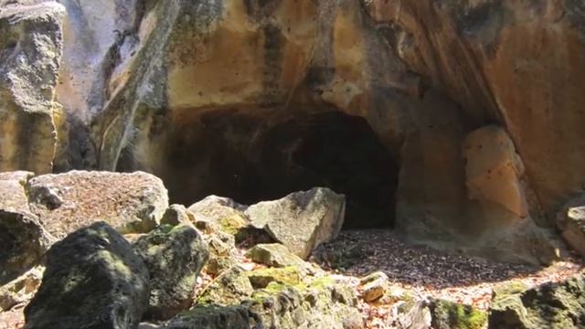 The Ancient City of Cumae смотреть онлайн