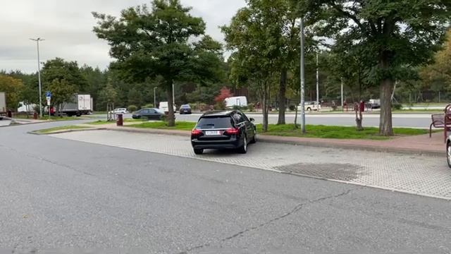 Mercedes Benz C200d W205 из Германии. Покупка авто, ночь в гараже и дорога домой.