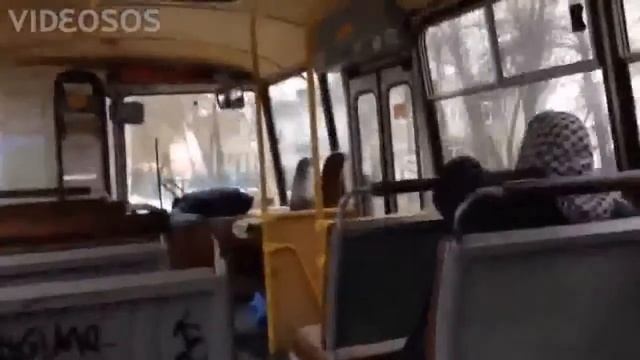 Бабка довела водителя автобуса! смотреть онлайн