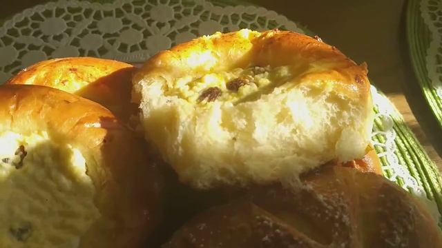 Немножко вкусняшки к чаю )))) Без процесса приготовления , коротенькое видео готовой выпечки . смотреть онлайн