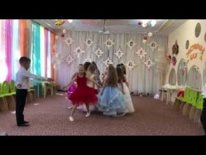 Выпускной вальс когда мало мальчиков